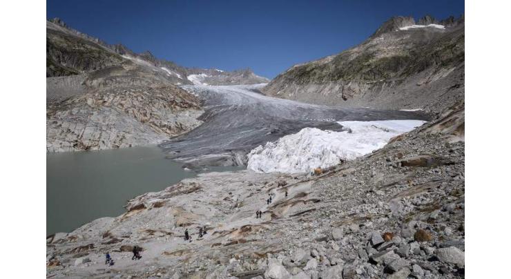 'Year of extremes' for shrinking Swiss glaciers in 2018: study
