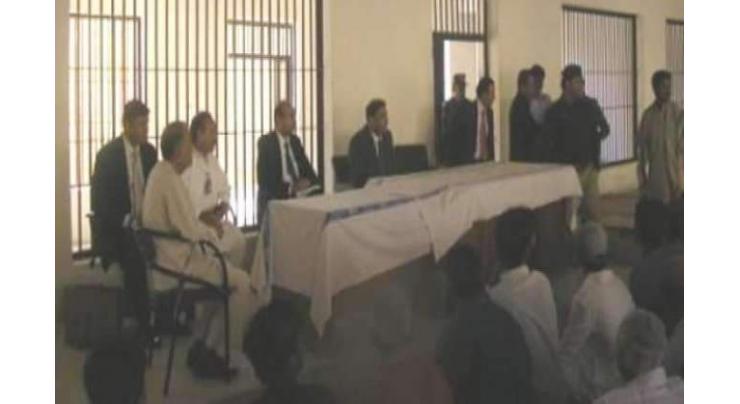 Senior judge visits Bahawalpur prison
