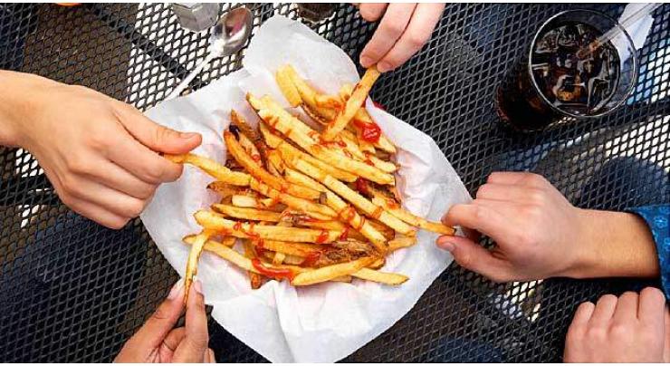 Deep fried food consumption increases risk of heart disease: Study
