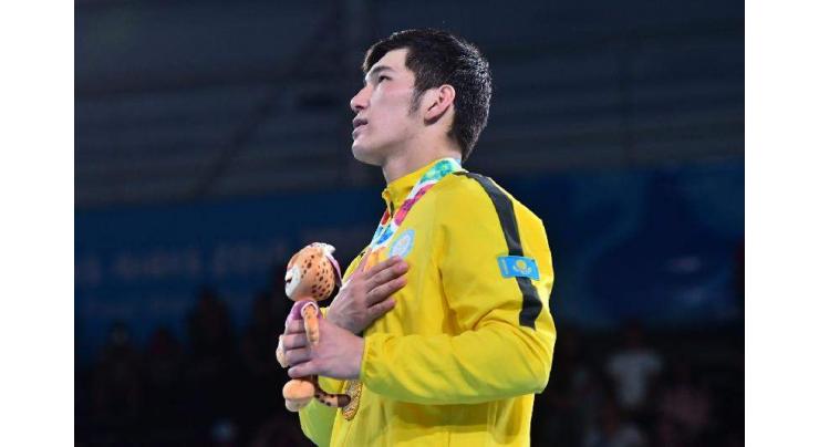 Kazakh boxer pockets gold medal at Youth Olympics
