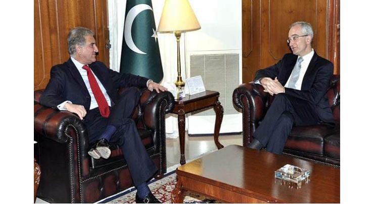 Foreign Minister Makhdoom Shah Mahmood Qureshi emphasizes on augmenting trade, economic ties between Pakistan, Spain

