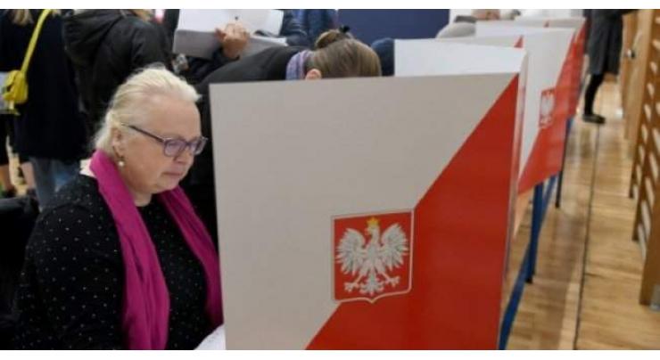 Nationalists on top in Poland's local polls, but lose in Warsaw
