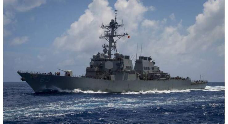 US warships sail through Taiwan Strait
