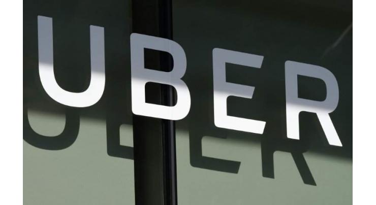 Uber plans pollution levy on London fares
