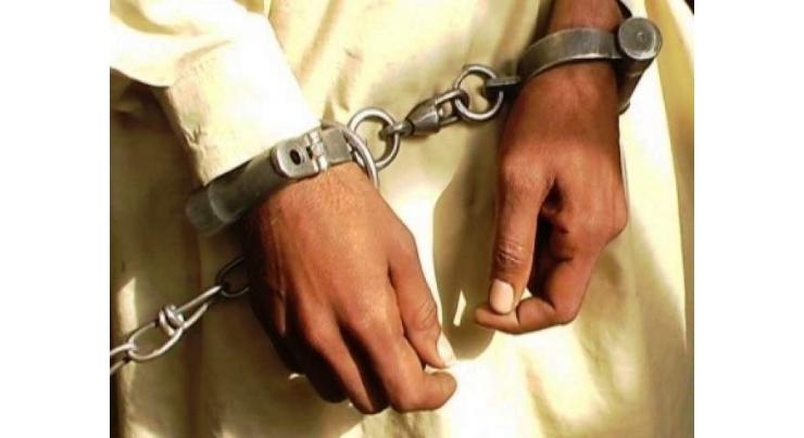Three 'human-traffickers' arrested in Lahore
