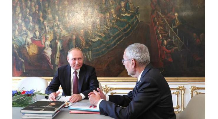 Austrian President Has No Plans to Meet Putin in Paris - Van der Bellen's Spokesman