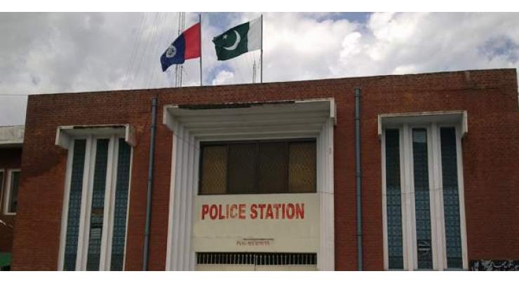 SSP West pays surprise visit to police stations

