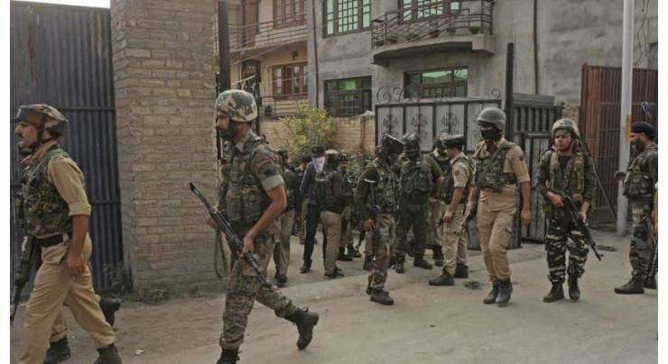 Indian police arrest woman, two brothers in Srinagar
