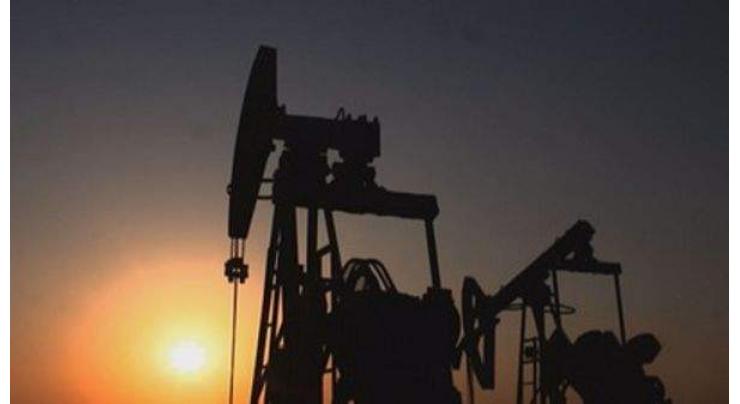 IEA sees higher oil stocks as welcome buffer
