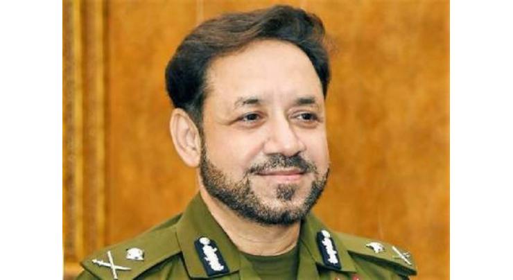 IGP Sindh listens to public complaint on Sindh Police FM Radio
