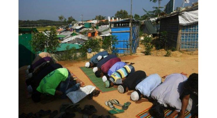 Rohingya say prayers of thanks after repatriation halted
