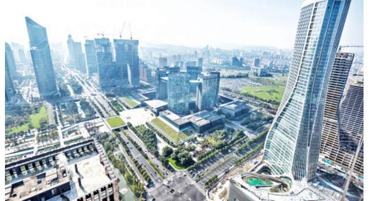 China expected to lead AI application in smart city development
