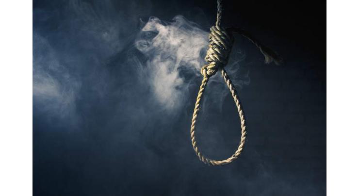 Two commit suicide in Faisalabab
