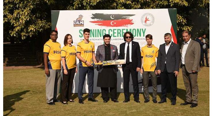 Peshawar Zalmi to provide training to Turkish cricketers
