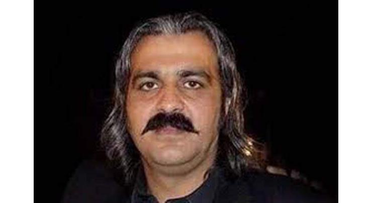 Amin Gandapur chairs first meeting of Committee on political, constitutional rights of G-B
