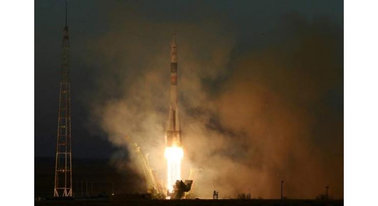 Soyuz heads to ISS on first manned mission since October failure
