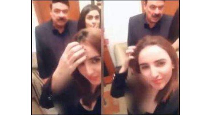 The internet is divided after girl calls Sheikh Rasheed a pervert