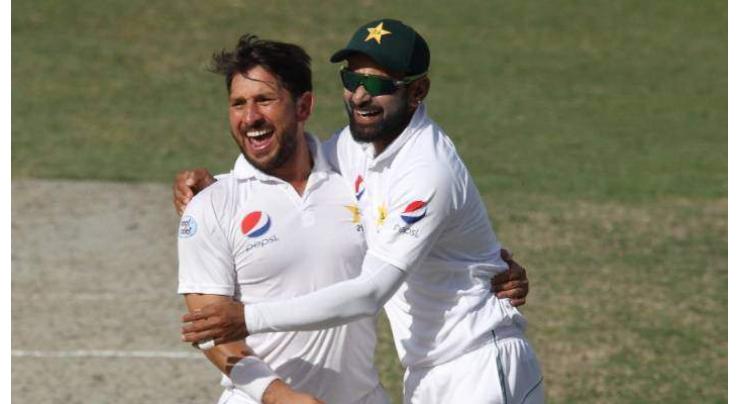 Chaudhry Fawad Hussain congratulates spin wizard Yasir Shah over breaking record
