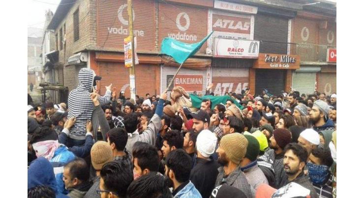 JKLF leaders, activists hold candlelight protests in IOK
