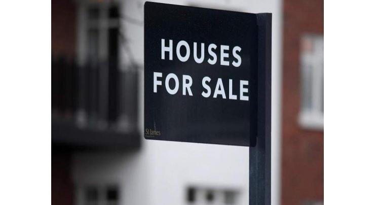 British house price growth hits 6-year low
