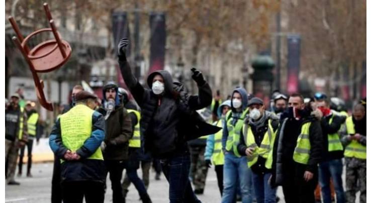 Around 100 People Detained in Brussels During Yellow Vest Protest - Police