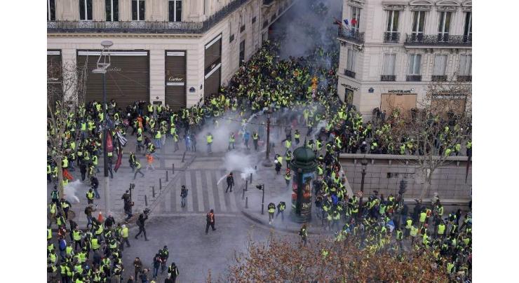 Police arrest 317 as Paris braces for new "Yellow Vest" protests
