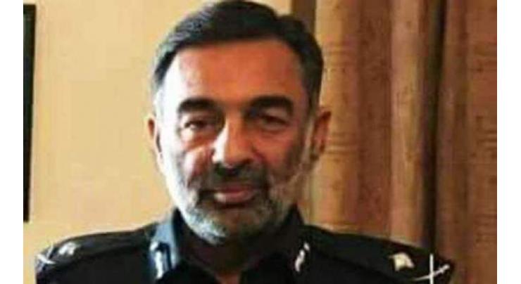IGP Khyber Pakhtunkhwa awards police officials for performance against kidnappers, dacoits
