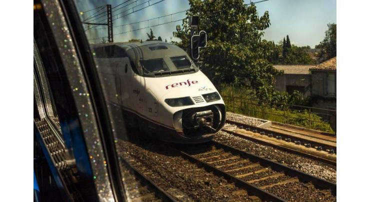 Spain rail workers call Christmas strikes
