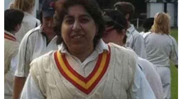 Former Pakistan woman Sharmeen laid to rest
