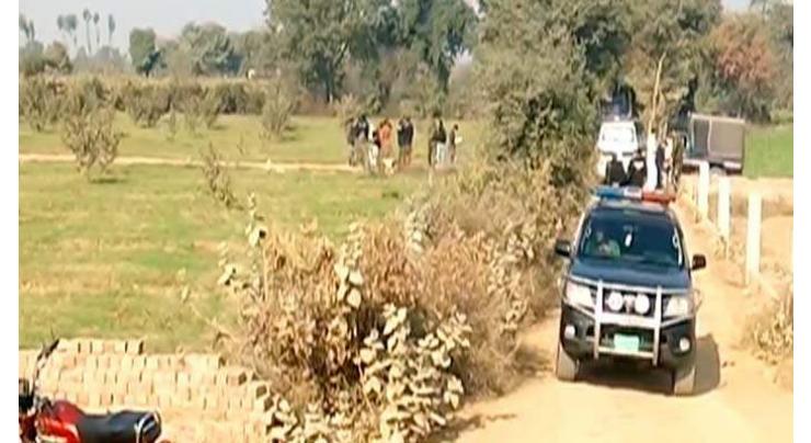 Couple found hanging from tree in Kasur
