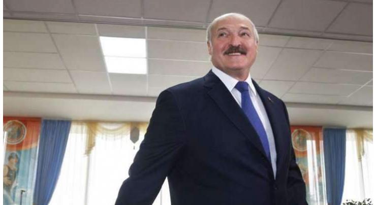 Lukashenko Says Wants to Hold Meeting With Putin Soon to Discuss Problematic Issues