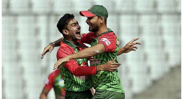 Bangladesh opt to bowl in third West Indies ODI
