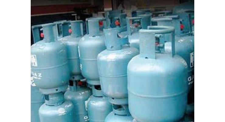 10 dealers booked for selling LPG on excessive price
