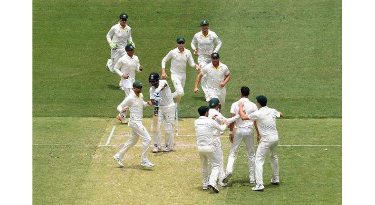 India lose early wicket after dismissing Australia for 326
