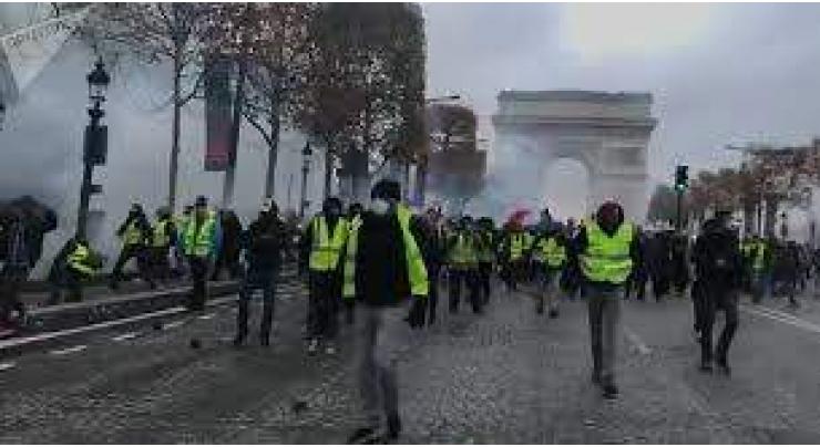 More Than 50 People Arrested in Ile-de-France Region Amid Yellow Vest Protests - Reports