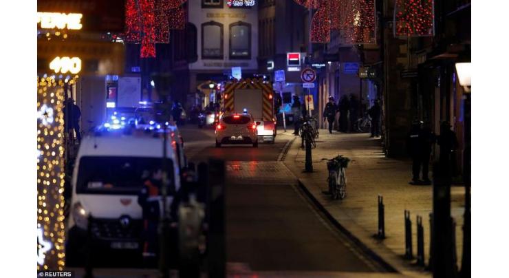 Paris Introduces Screening at Entrances to Local Christmas Markets After Strasbourg Attack