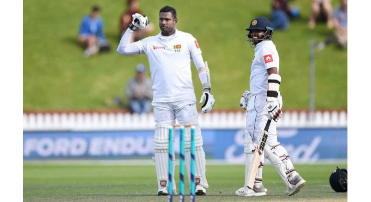 Mendis, Mathews defy NZ with epic stand to give Sri Lanka hope

