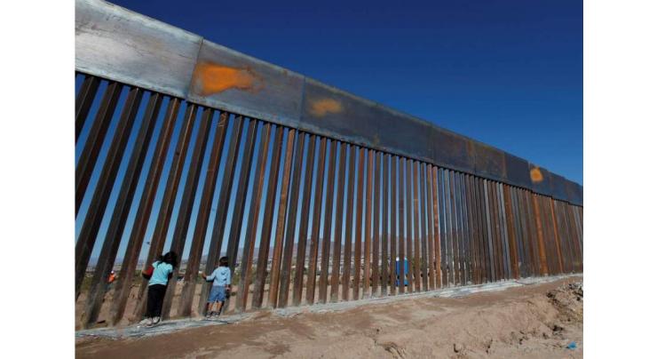 Most US Voters Say Funds for Border Wall Not Important Enough For Shutdown - Poll