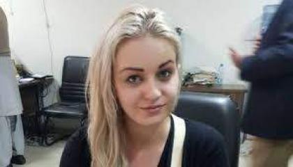 Czech model arrested for smuggling heroin takes U-turn