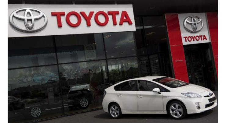 Toyota recalls cars in China over defective airbags
