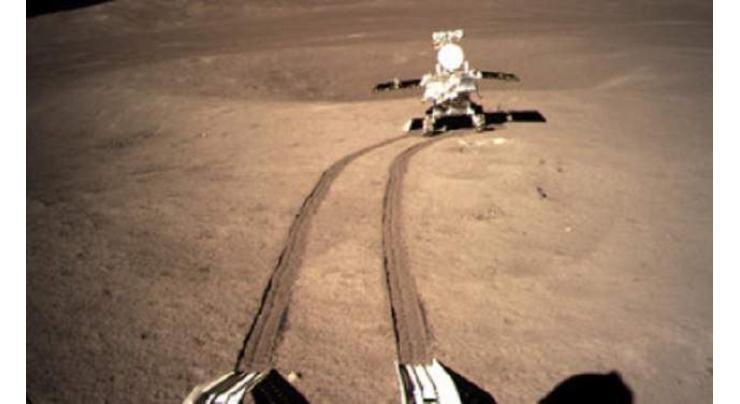 China moon rover 'Jade Rabbit' wakes from 'nap'

