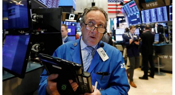 US stocks end higher; Macy's leads retailers down
