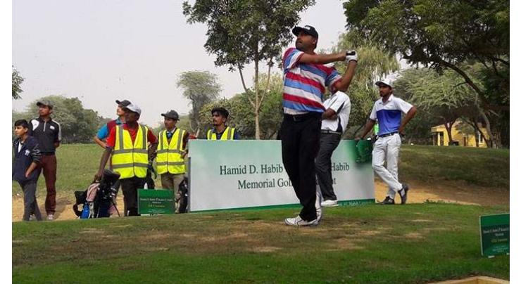 Matloob Ahmed maintains lead on third day of National Golf Championship
