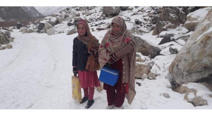 The real heroes: Polio workers lauded for working in extreme weather conditions