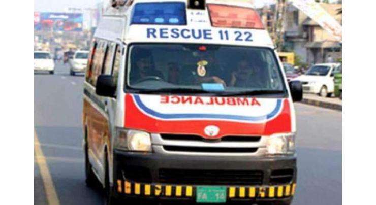 2 killed,1 injured in road mishaps in Sargodha 
