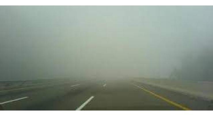 Motorway M-2, M-3 closed for traffic due to dense fog
