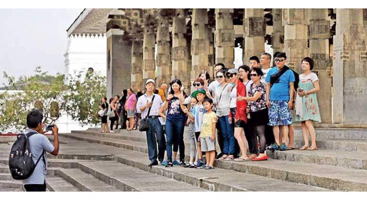 Over 260,000 Chinese tourists visit Sri Lanka in 2018
