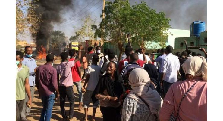 Tear gas fired at protesters marching to Sudan presidential palace: witnesses
