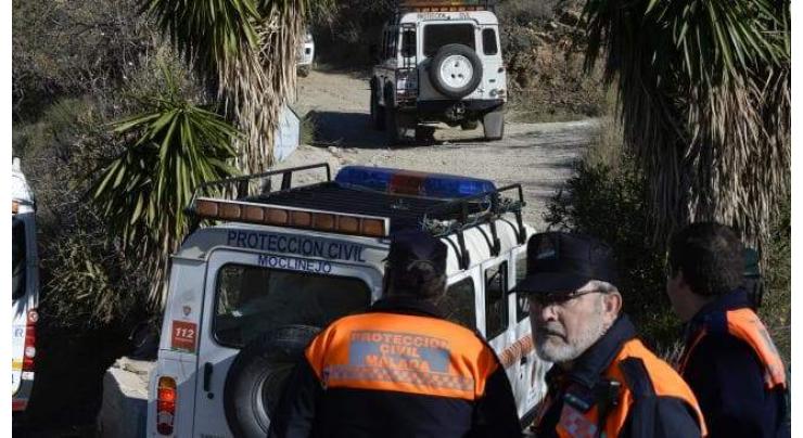 Search for Spanish toddler in well enters fifth day
