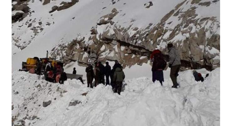 Five dead,5 missing as avalanche hits IOK's Ladakh area
